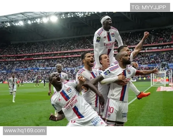 曼联与国米精彩进球集锦回顾重温经典对决瞬间